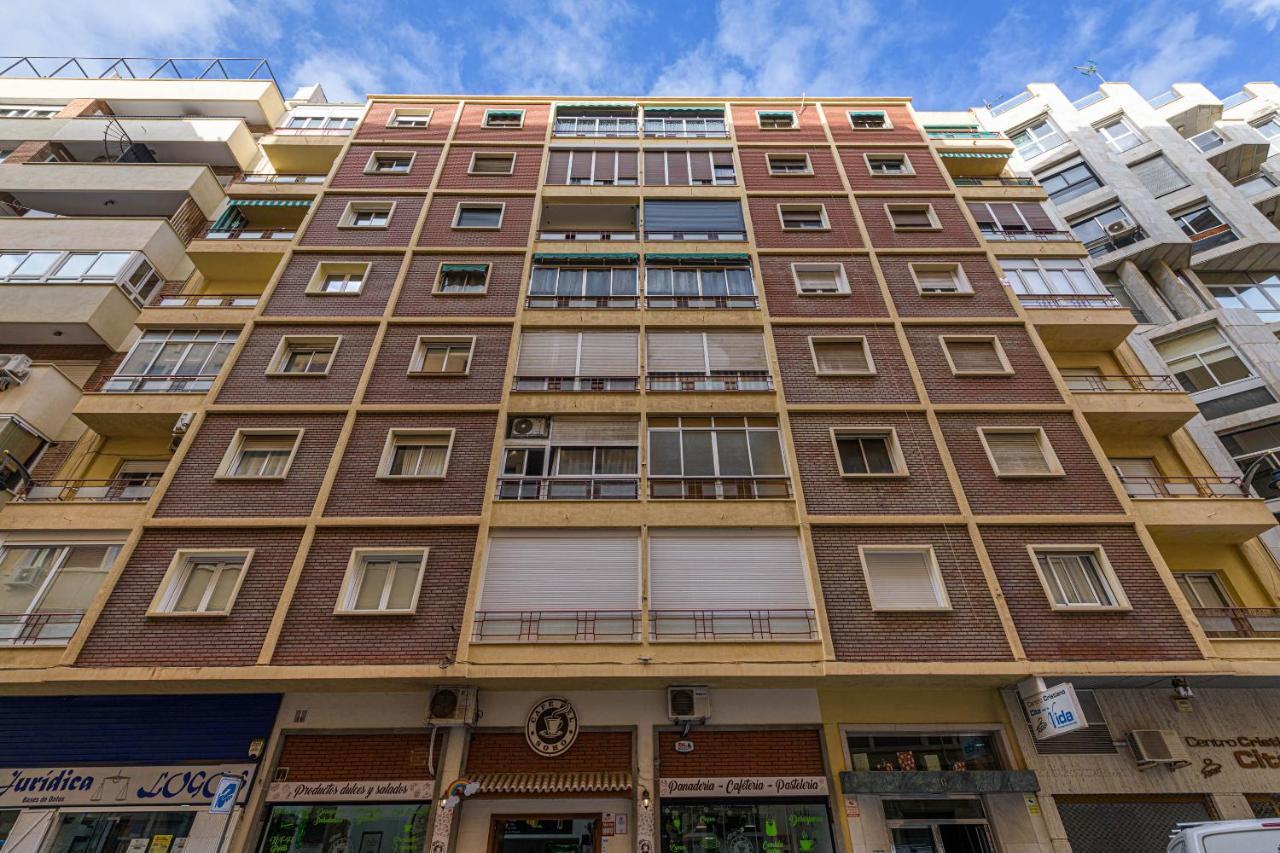 Leilighet Wintowinrentals Ubicacion Fabulosa, Completo Con Parking En El Soho De Málaga